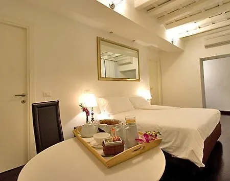 Kame Hall 4*